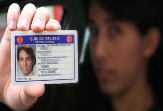 Türkiye'de ehliyet stokları bitti
