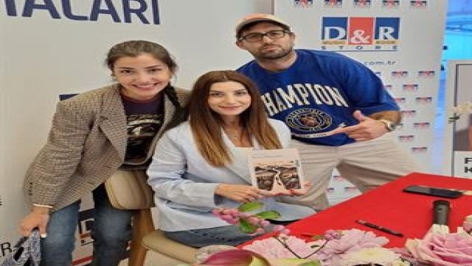 Ünlü isimler Funda Karayel’in imza gününde bir araya geldi
