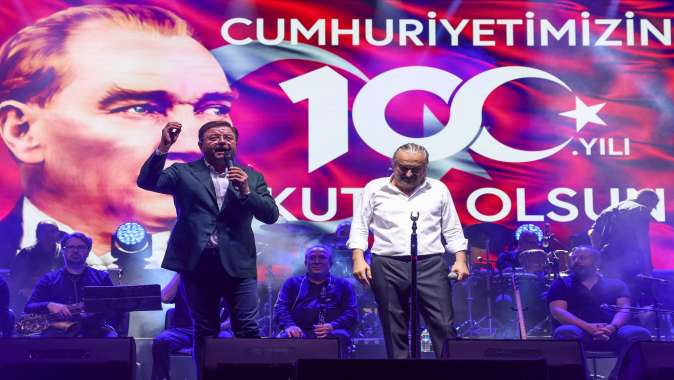 Volkan Konak’tan Maltepe’de 100. yıla özel konser