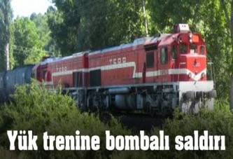 Yük trenine bombalı saldırı